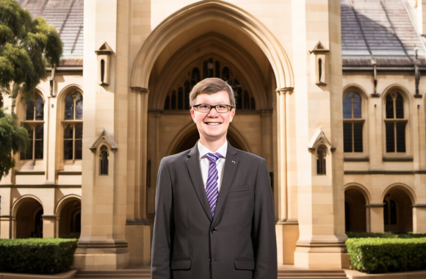 UQ Vice-Chancellor’s Scholarship: A Prestigious Opportunity For High-Achieving…